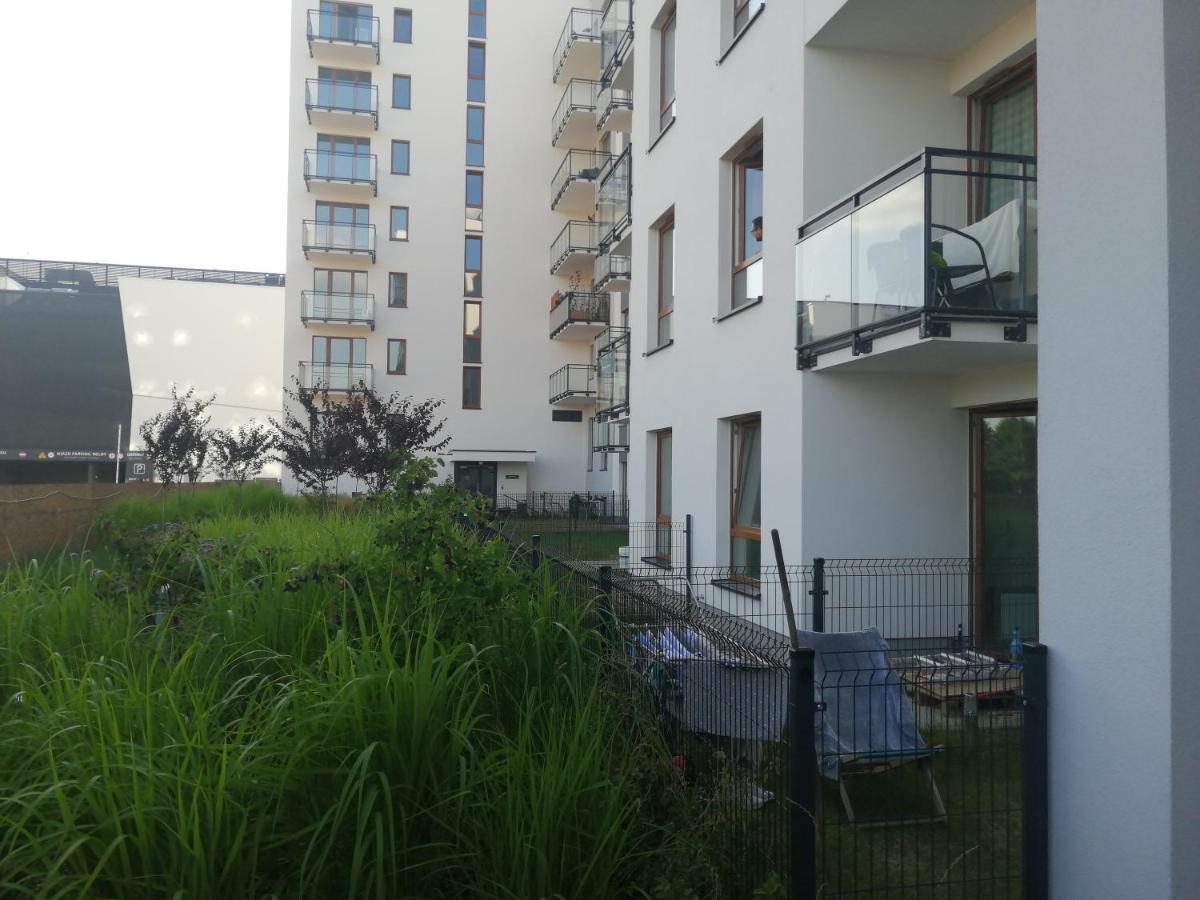 Apartamenty Galeria Polnocna Warsaw Exterior photo